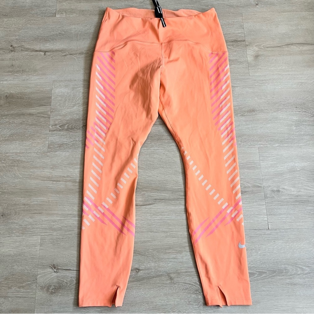 Nike Running speed tight fit leggings Peach SZ L